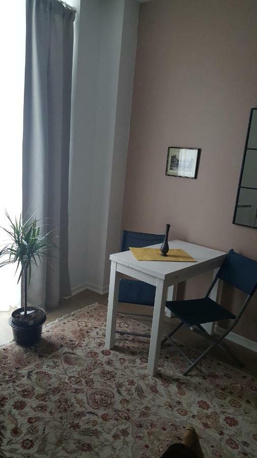 77 Rue De France Lägenhet Fontainebleau Exteriör bild